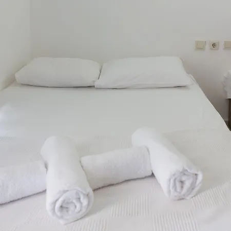 Bed & Breakfast Delos *
