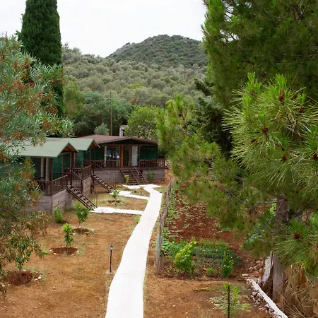 Delos Bed & Breakfast *